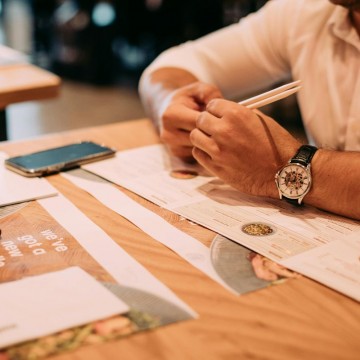 Menuveo: IA per digitalitzar el menú dels restaurants a partir d’una fotografia