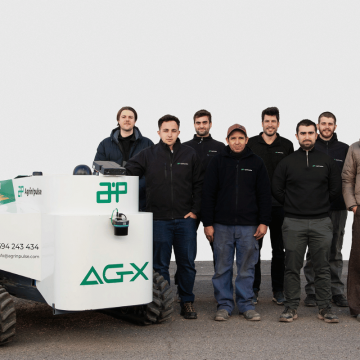 Un tractor robòtic ‘made in Lleida’: la start-up Agrin’pulse accelera l’automatització del camp