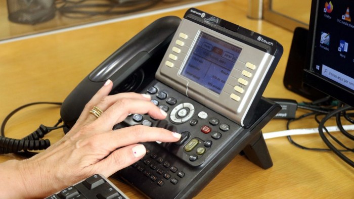 Girona aposta per la IA per atendre les trucades telefòniques que no necessitin atenció personal