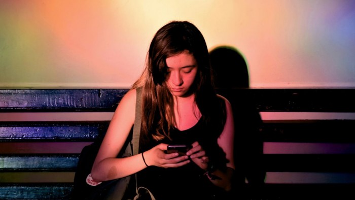 El 30% dels menors d’edat espanyols accedeix a webs pornogràfiques i a pàgines d’apostes