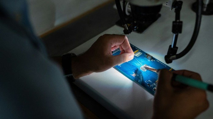 Les exportacions de productes d’alta tecnologia creixen un 2,1% al tercer trimestre