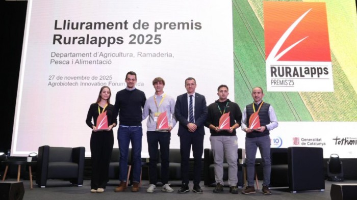 Els premis Ruralapps 2025 distingeixen projectes de robòtica autònoma i nanosatèl·lits