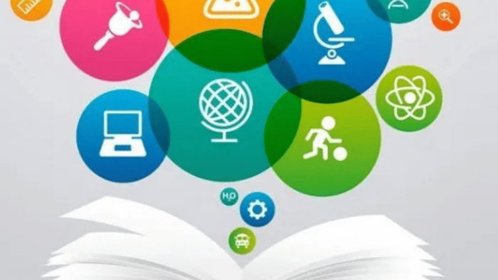 Un decàleg per a l’era digital: així són els 10 principis que han de guiar les plataformes educatives