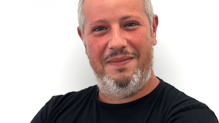 “La web deixarà de ser una pàgina: serà un sistema que pensa, respon i ven”