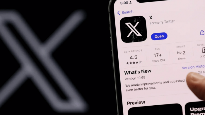 La traducció automàtica per defecte a X obre un debat sobre el futur del català a les xarxes