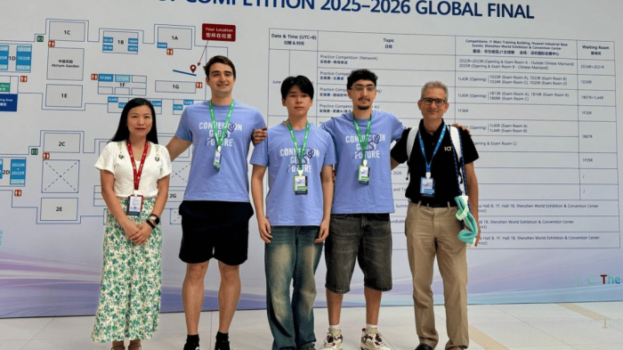 La UAB puja al podi mundial de la Huawei ICT Competition amb el tercer millor equip de computació
