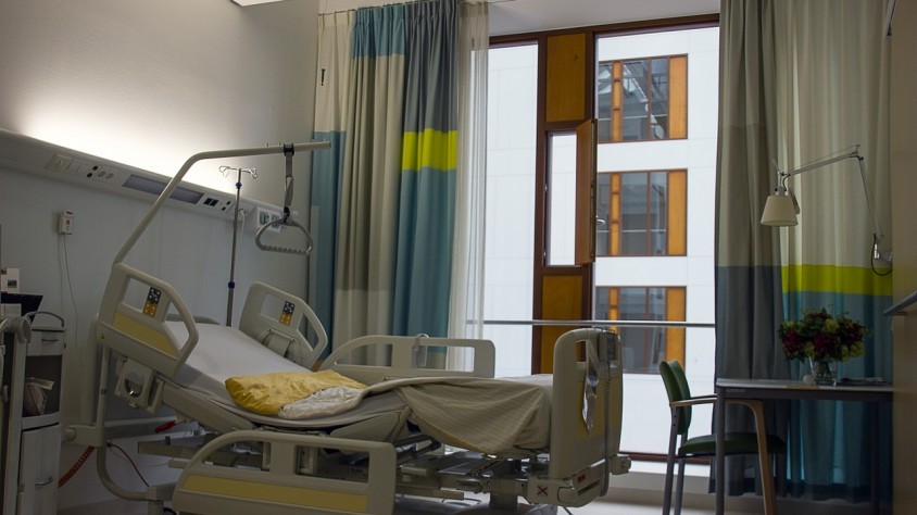 Els hospitals apliquen solucions tecnològiques per millorar l'atenció als pacients de covid-19