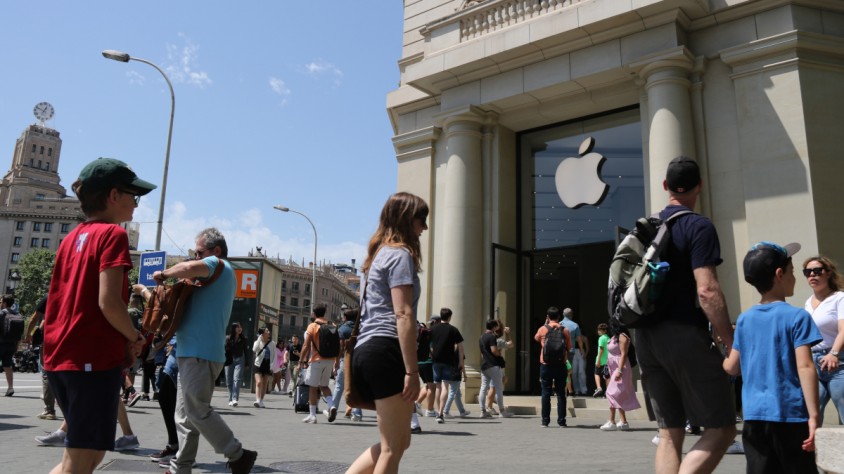 Apple i les seves filials hauran de pagar 143,6 MEUR, mentre que Amazon té una sanció de 50,5 MEUR