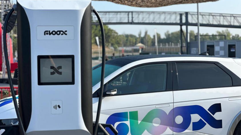 El pes de l'aparell és de 80 quilos i la potència de 60kW