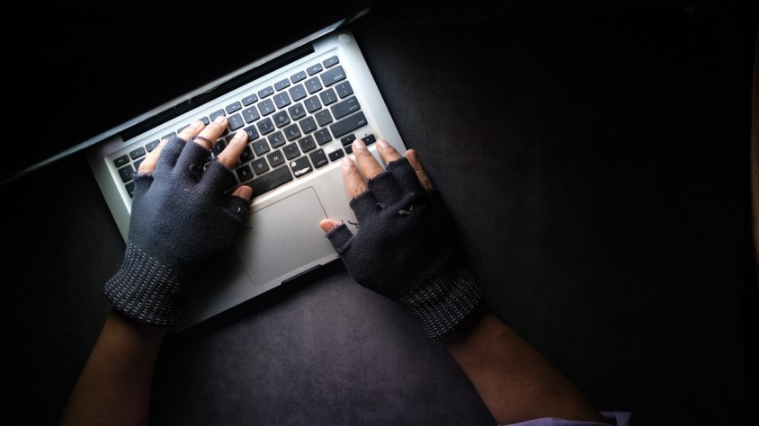 En els darrers temps, Meta ha eliminat 10.000 perfils de Facebook i Instagram sospitosos d'accions contràries a les polítiques antiassetjament