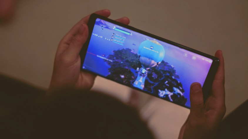 El conflicte s'origina per les comissions que la Play Store cobra als desenvolupadors que publiquen apps