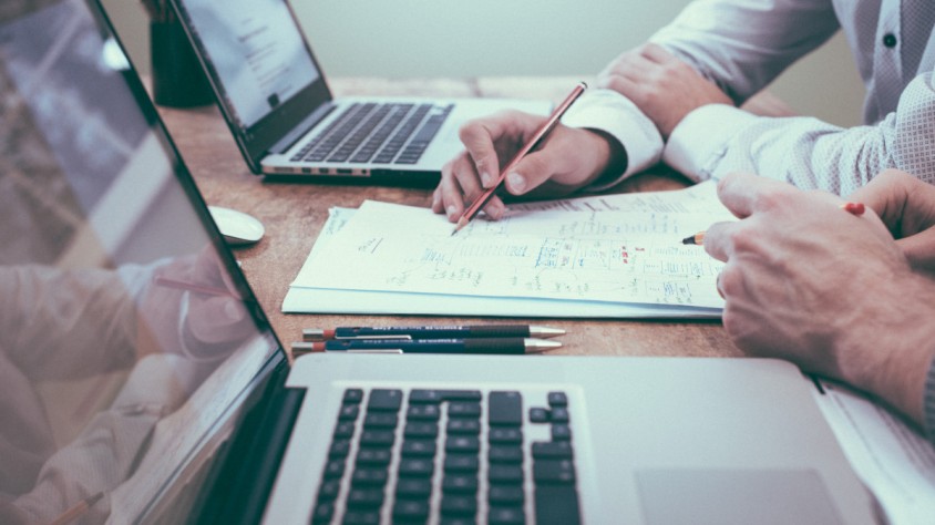 El comitè està format per experts en dades, professionals del sector i representants del sector públic