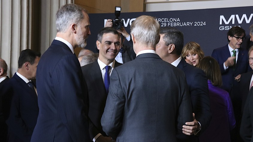 Sánchez anuncia una intel·ligència artificial que inclogui l'espanyol, el català i totes les llengües cooficials