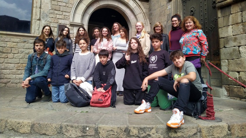 El 'Manifest dels drets digitals de la infància i l’adolescència' ha comptat amb la participació activa de més d'un centenar d'estudiants d'arreu de Catalunya