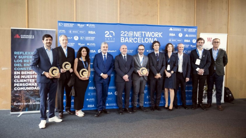 La primera edició dels Premis Innovació Barcelona han reconegut Qilimanjaro-Quantum Tech, Rob Surgical, Lobelia Earth i Universal Robots Tech