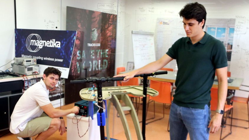 Magnetika aposta per la ressonància magnètica per oferir càrregues sense fils a dispositius amb diferents distàncies i alineaments