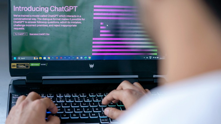El 87,2% de les empreses catalanes que aposta per la IA generativa admet fer servir ChatGPT