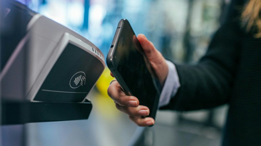 Bizum té previst llançar durant el 2025 Bizum Pay, una cartera digital per pagar en establiments amb NFC com a alternativa de Google Pay o Apple Pay