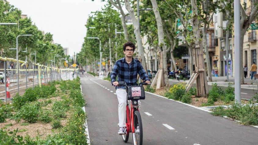 La bicicleta arrela a les ciutats per cobrir l'última milla amb un mitjà de transport sostenible i que facilita la intermodalitat urbana