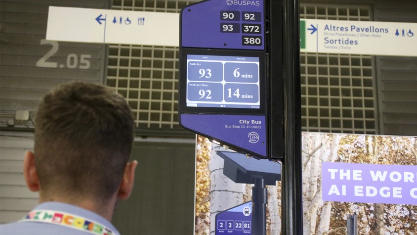 Barcelona incorporarà IA a 15 parades d'autobús per monitorar dades, extreure patrons i optimitzar la xarxa per millorar la circulació