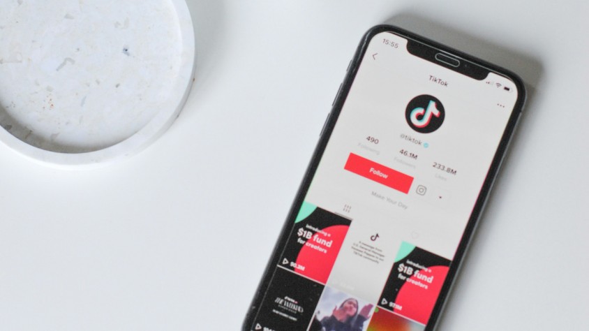 La Comissió Europea havia enviat fins a tres peticions d'informació a TikTok des de l'inici de la campanya electoral a Romania per analitzar la seva gestió dels riscos de manipulació d'informació