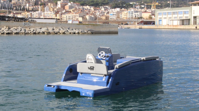 El catamarà de V2 Group s'ha fabricat amb la tecnologia d'impressió 3D de l'empresa italiana Caracol AM