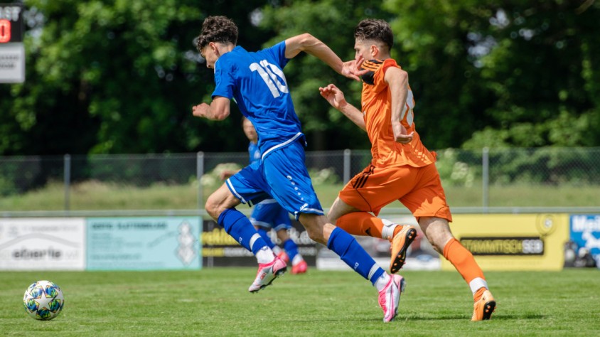 Bend It compta actualment amb 88 clubs de futbol i més de 600 futbolistes i entrenadors registrats
