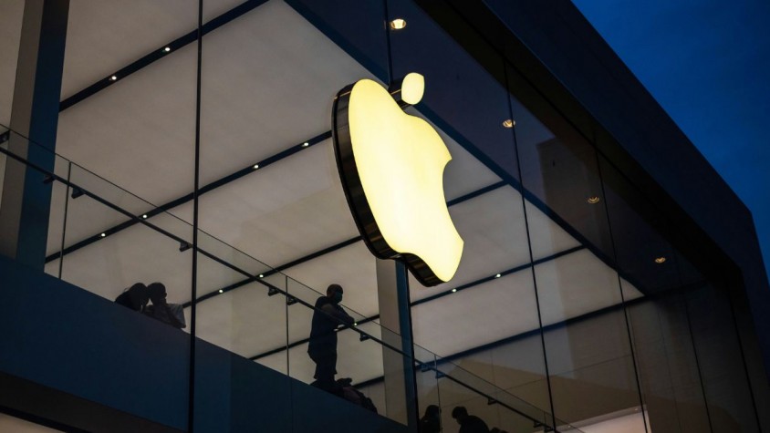 L’ens europeu imposa unes multes de 500 milions d’euros a Apple i 200 milions a Meta per infringir la llei que va entrar en vigor el 2024