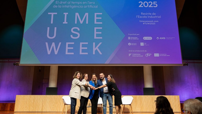 Durant els tres dies, participaran més d’una trentena de ponents experts en IA, el món laboral, la innovació urbana o els usos del temps; entre molts altres àmbits