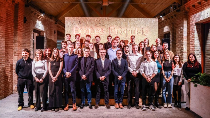 En la segona edició de les beques, s’ha doblat respecte a la primera tant les candidatures, 335 propostes en total, com els ajuts atorgats, premiant 40 projectes