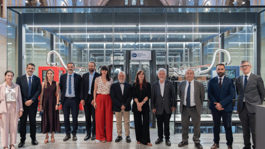 El nou EuroQCS-Spain converteix el MareNostrum 5 en un dels primers superordinadors del món que combina computació clàssica amb computació quàntica digital i analògica.