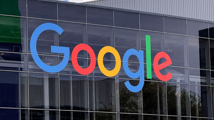 Brussel·les sanciona Google per afavorir els seus propis serveis a Google Search i limitar la competència a Google Play.