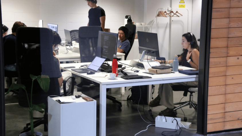 Les start-ups incubades als centres de Glòries i Nou Barris donen feina a 532 persones i acumulen més de 18 milions d’euros de facturació.