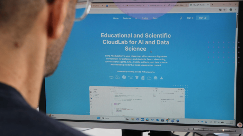 El grup de recerca CloudLab ha creat una eina que permet desenvolupar assistents intel·ligents, programar amb l’ajuda de la IA i analitzar grans volums de dades des d’un navegador web.